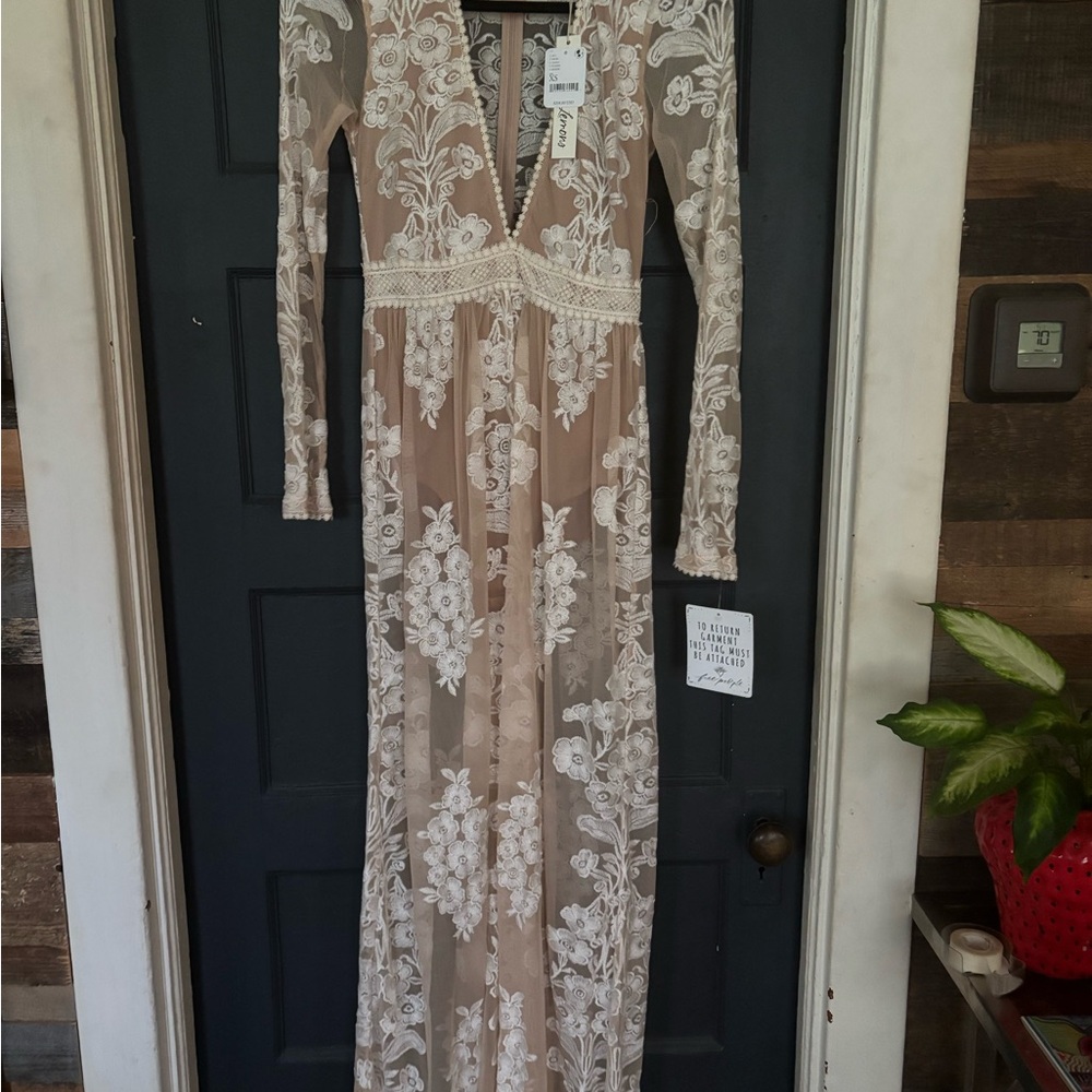 For Love And Lemons Elegant Cream Lace Gown - Picture 3 of 3